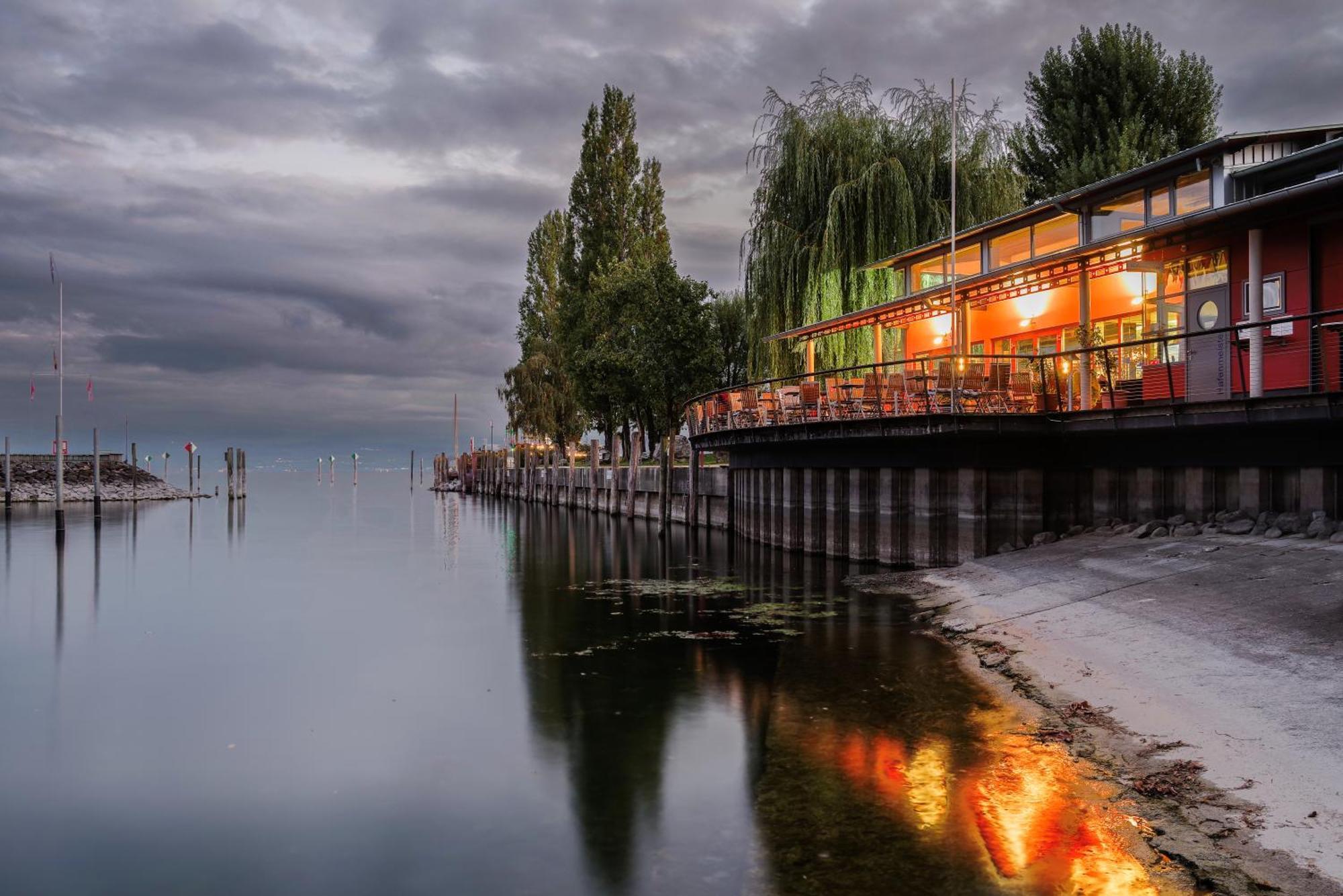 Auszeit Vom Alltag- Schoene, Moderne Wohnung Am See Именстад ам Бодензе Екстериор снимка